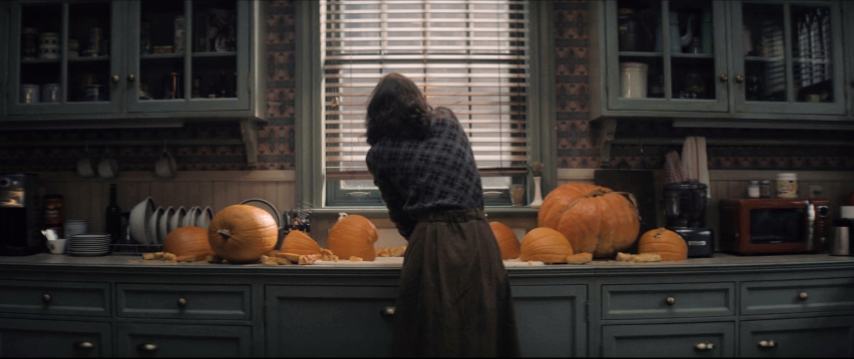 Cobweb - Moms carving frenzy